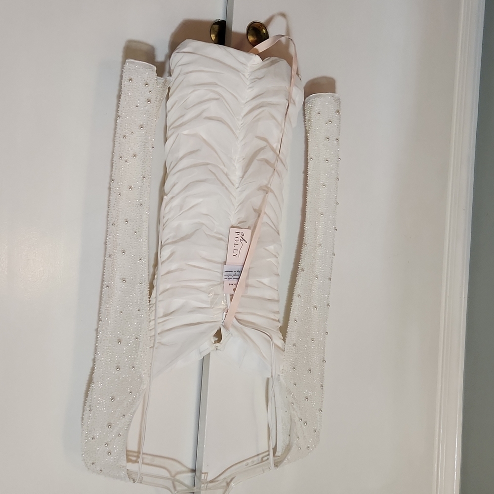St. Germain white size US 4/ size UK 8
